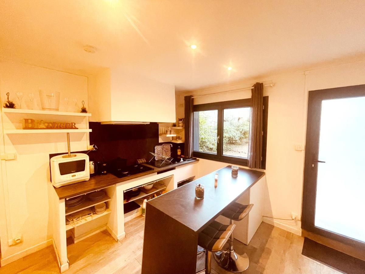 Superbe Appartement Boheme Dans Les Vignes Nîmes Exteriör bild